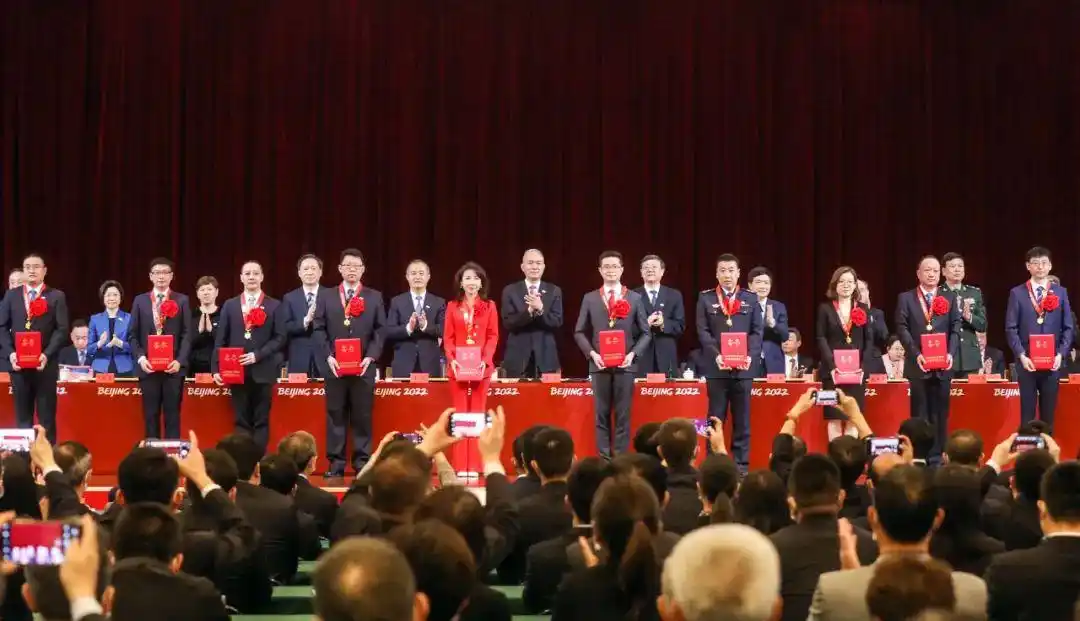 北京冬奥会总结表彰大会_冬奥会精神_北京冬奥组委表彰大会